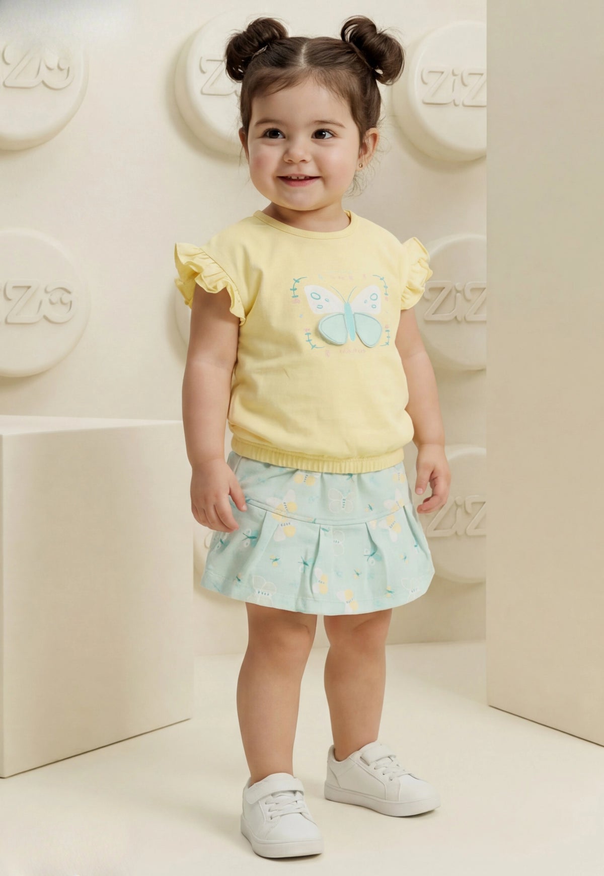 A delightful baby girl's pajama set designed for ages 9 to 18 months.1088