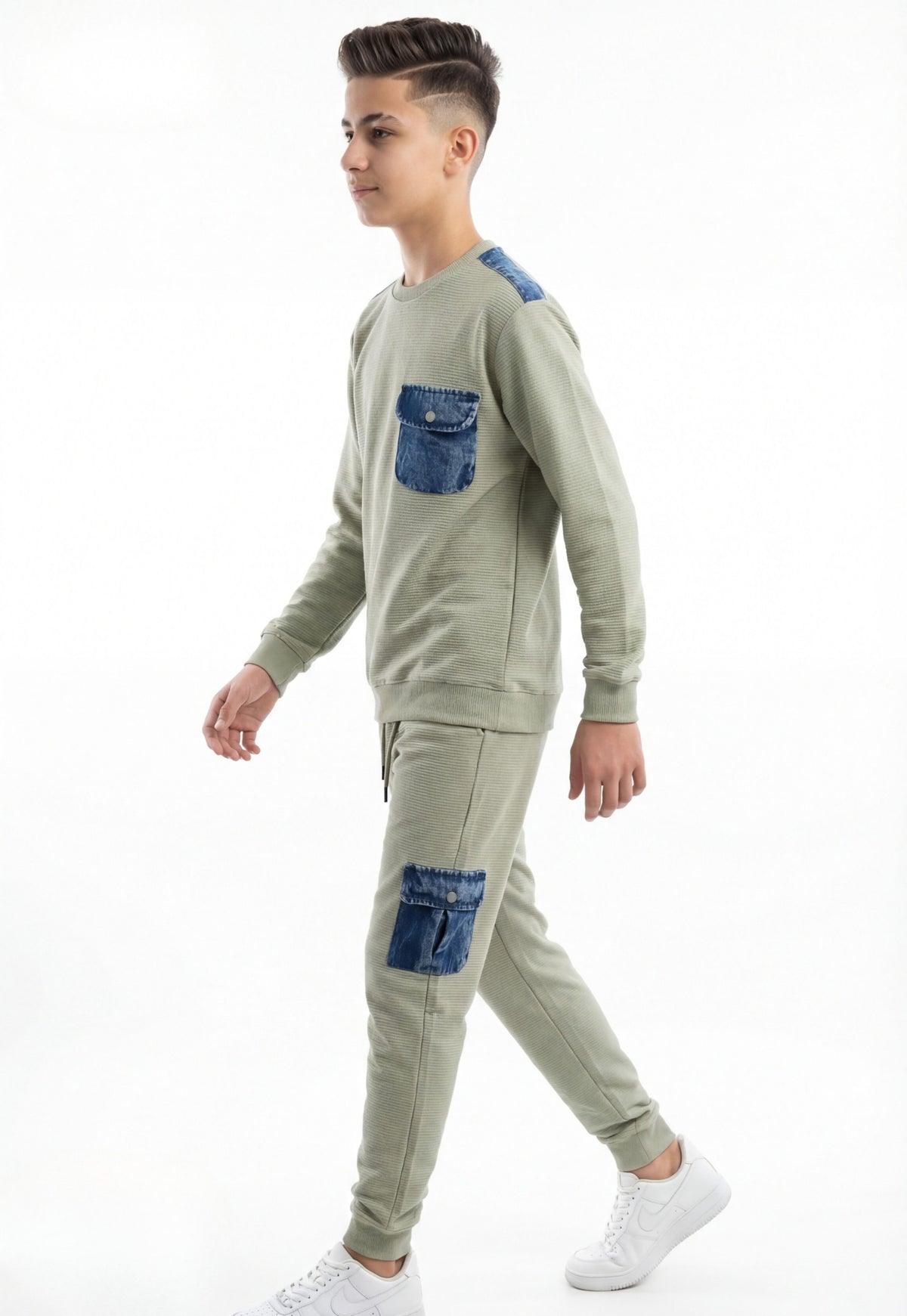 Boys' winter two-piece tracksuit (695)