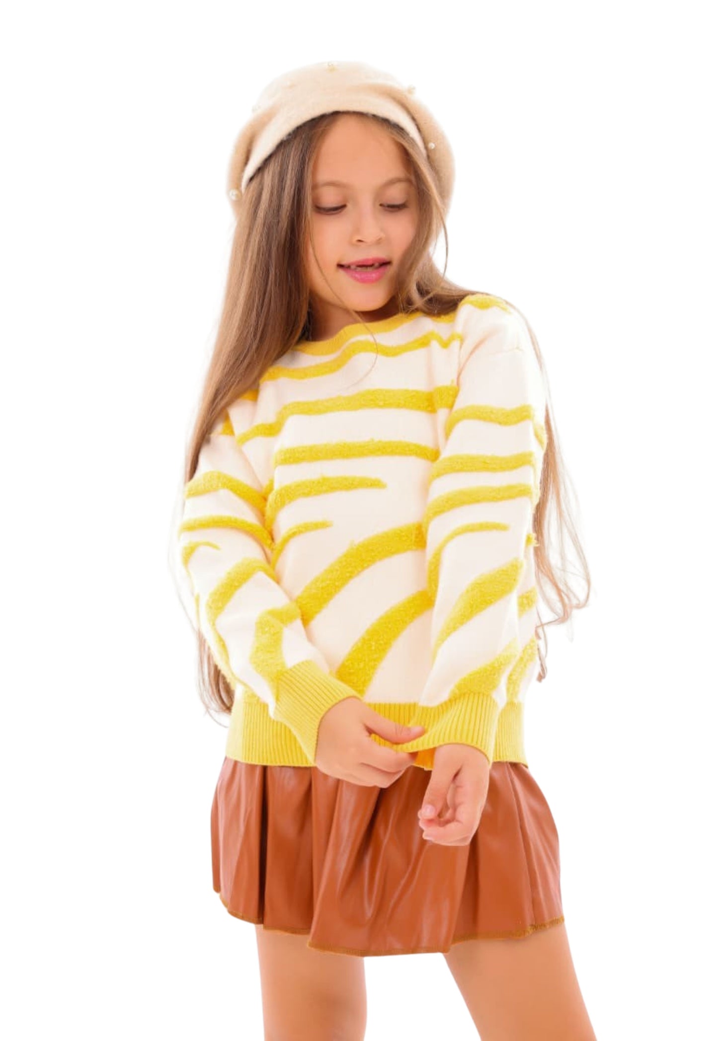 بلوفر بناتي تريكو بنقشة زيبرا ناعمة (372)