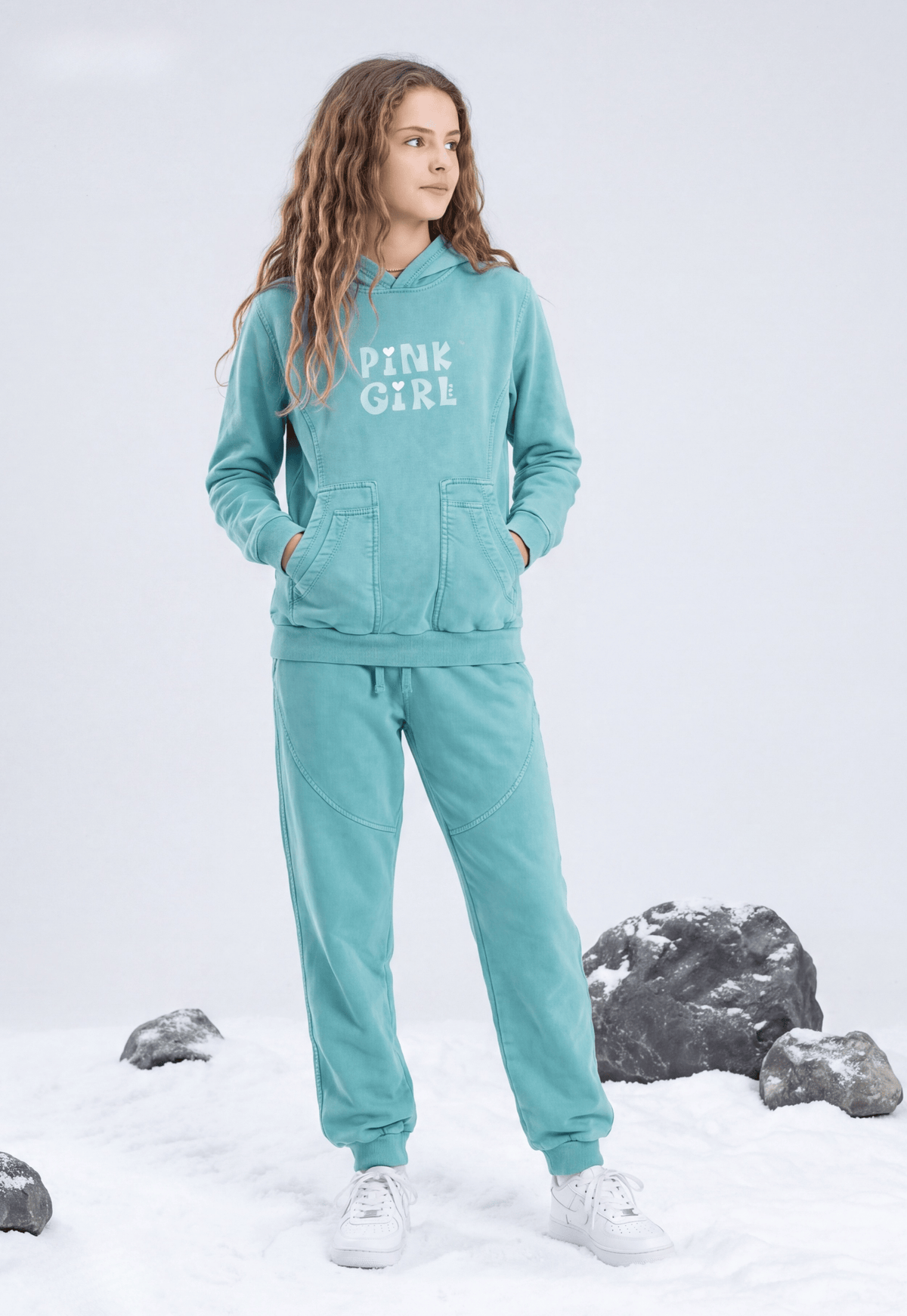 بيجاما بناتي خريفي قطعتين قطن معالج ضد الوبرة  (Cozy Breeze Hoodie Set)